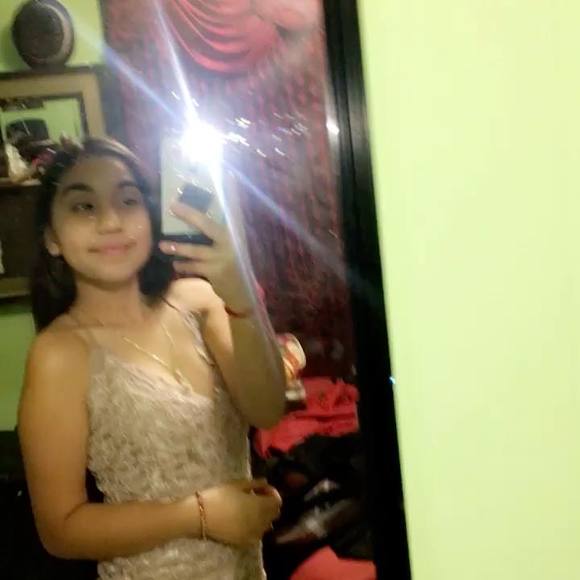 Meet your Posher, Marely - Picture 1 of 1